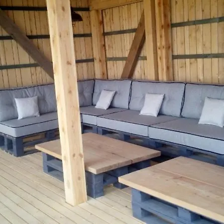 Apartamentowe Chmielowka Semesterbostad *