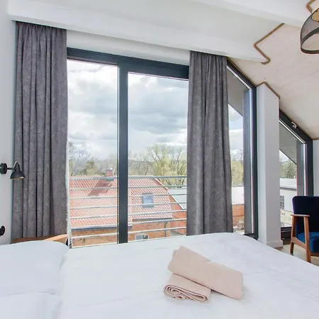 Apartamentowe Chmielowka Nyaraló *